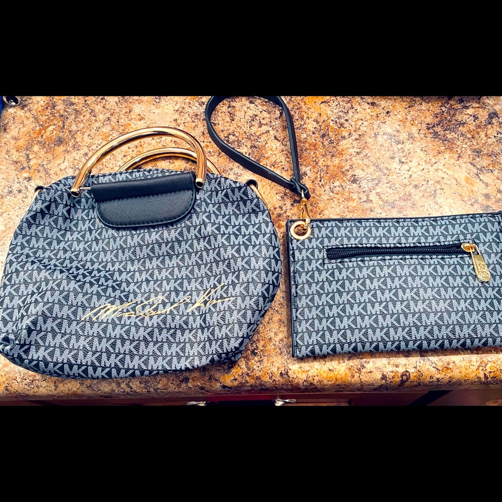 Michael Kors mini purse and wristlet wallet!!